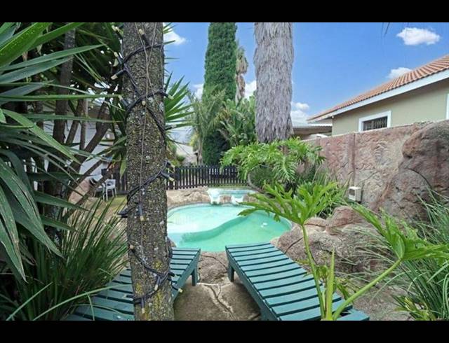 3 BEDROOM HOUSE FOR SALE IN CINDERELLA